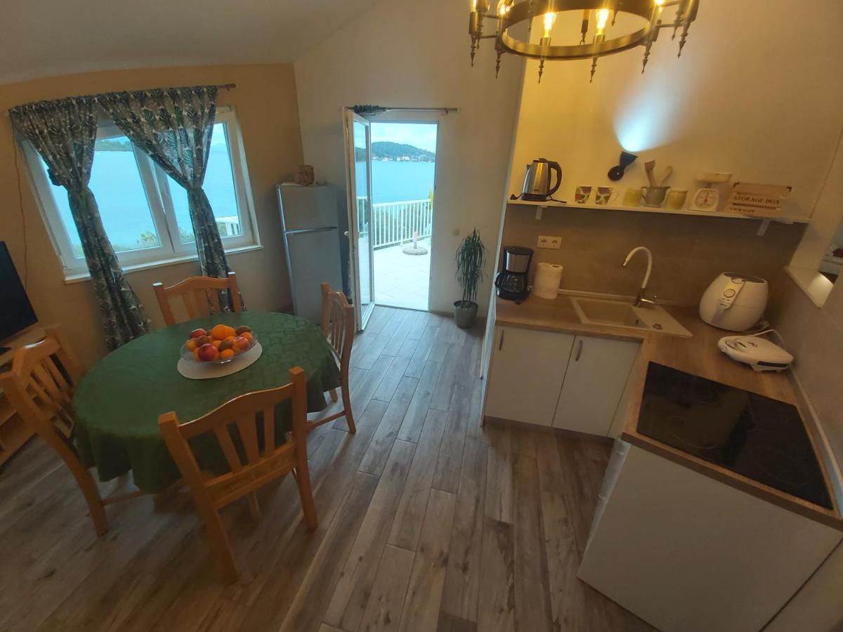 Apartment Tinka + Lumbarda Luaran gambar